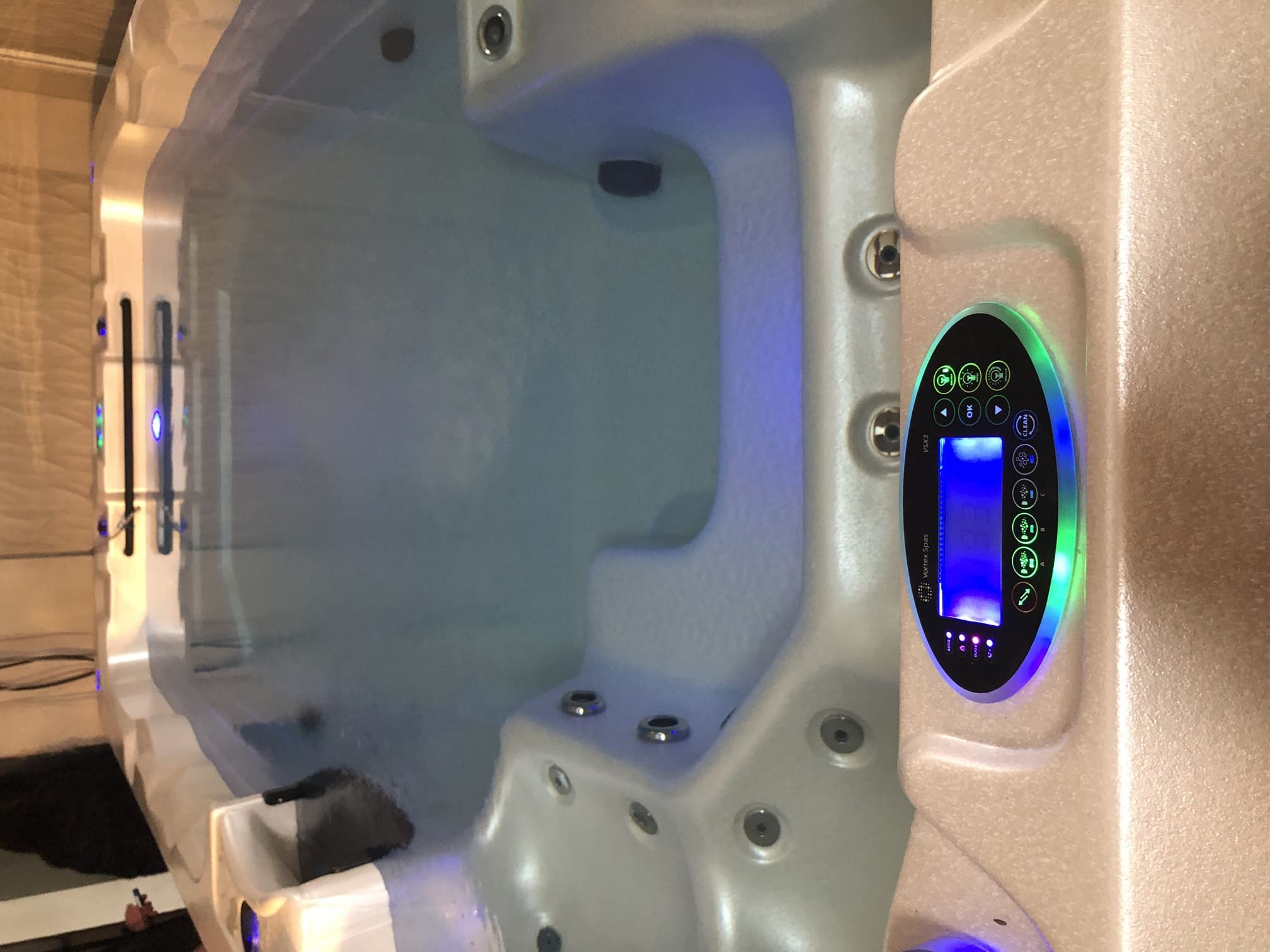 Спа бассейн с противотоком Vortex Spas Aquagym MAX PRO Спа бассейн с противотоком Vortex Spas Aquagym MAX PRO