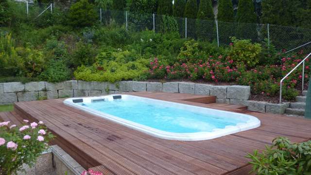 Плавательный спа-бассейн с противотоком Premium Leisure Swimmer 18 Dual Zone